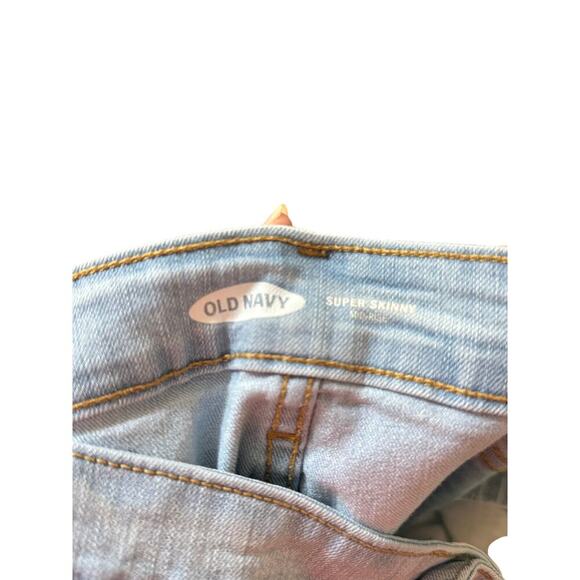 Old Navy Super Skinny Mid Rise Women's Size 18 White Wash Blue Jeans - Picture 4 of 5